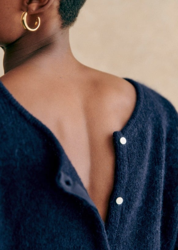 VEYILORIA – HERITAGE COZY KNIT CARDIGAN