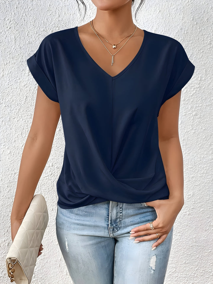 GIA – TWIST FRONT V-NECK TOP
