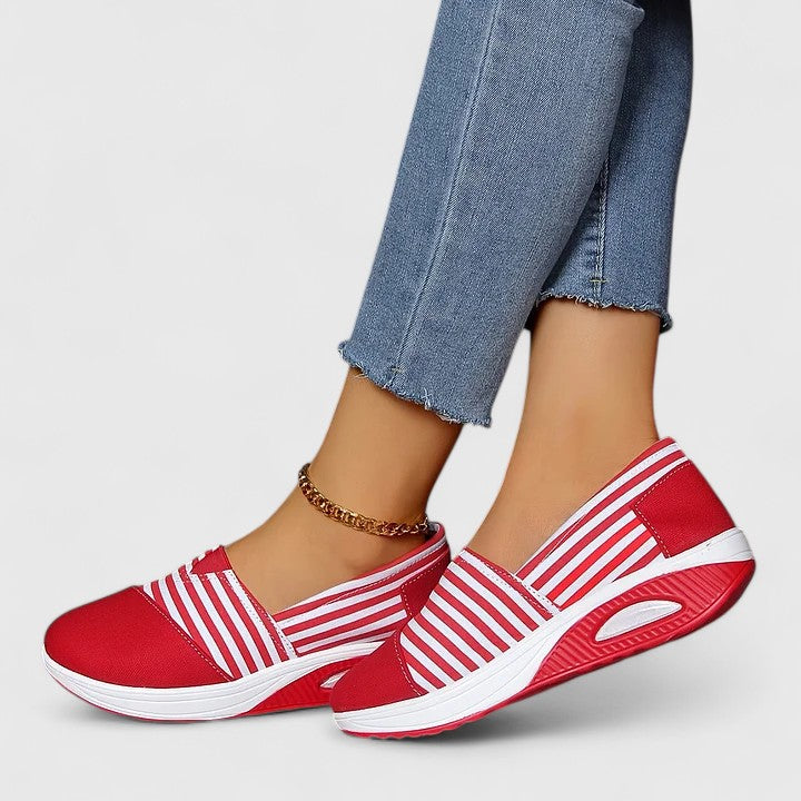 EVELISSEA – ORTHOPEDIC SNEAKERS