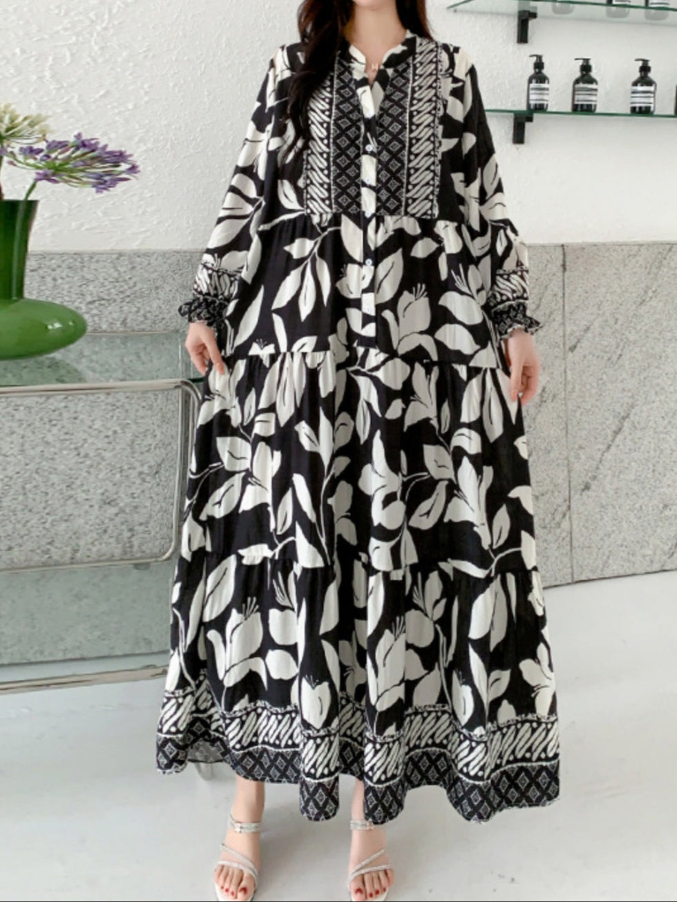 MIREYA – RELAXED LANTERN SLEEVE DRESS