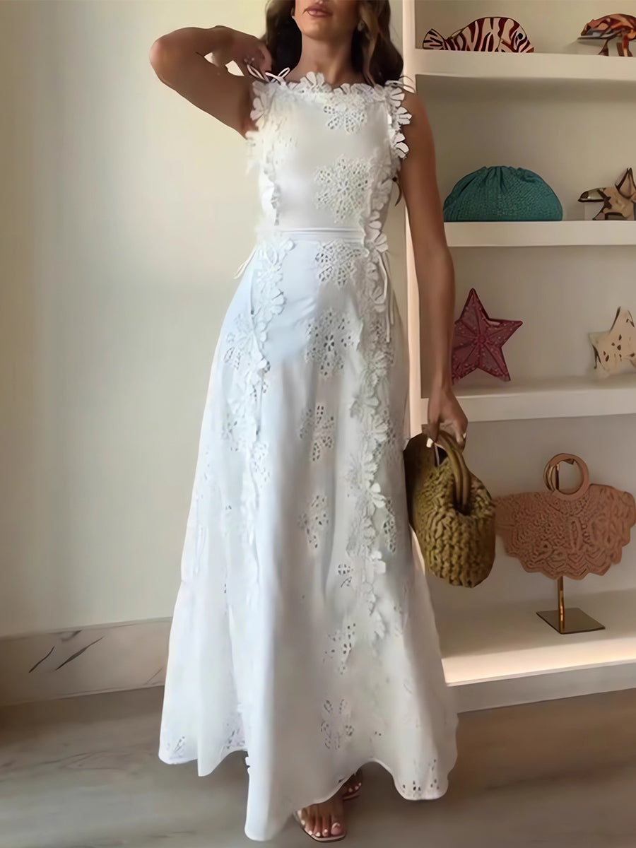 ALVERIA – LACE FLORAL TIE-STRAP MAXI DRESS
