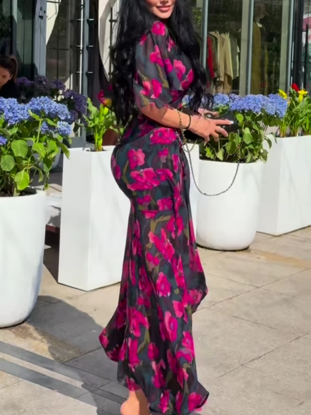 EVELINA – V-NECK PRINTED DRESS