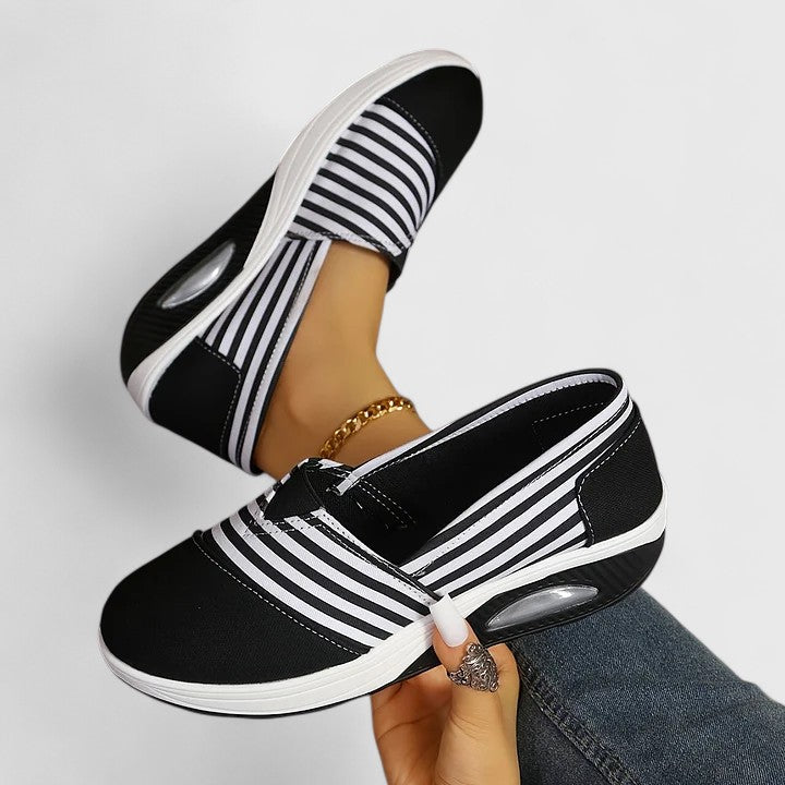 EVELISSEA – ORTHOPEDIC SNEAKERS