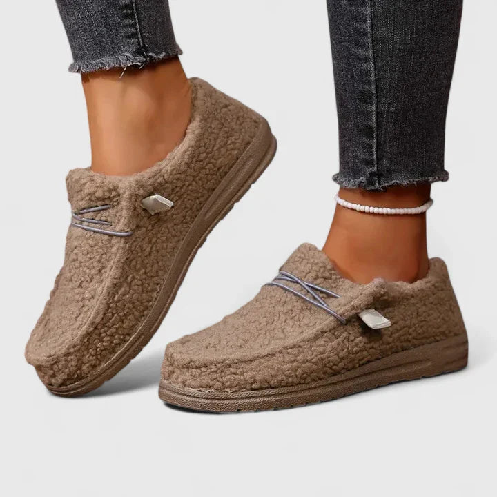NIA – ORTHOPEDIC LOAFERS WITH EFFORTLESS STYLE & SUPPORT