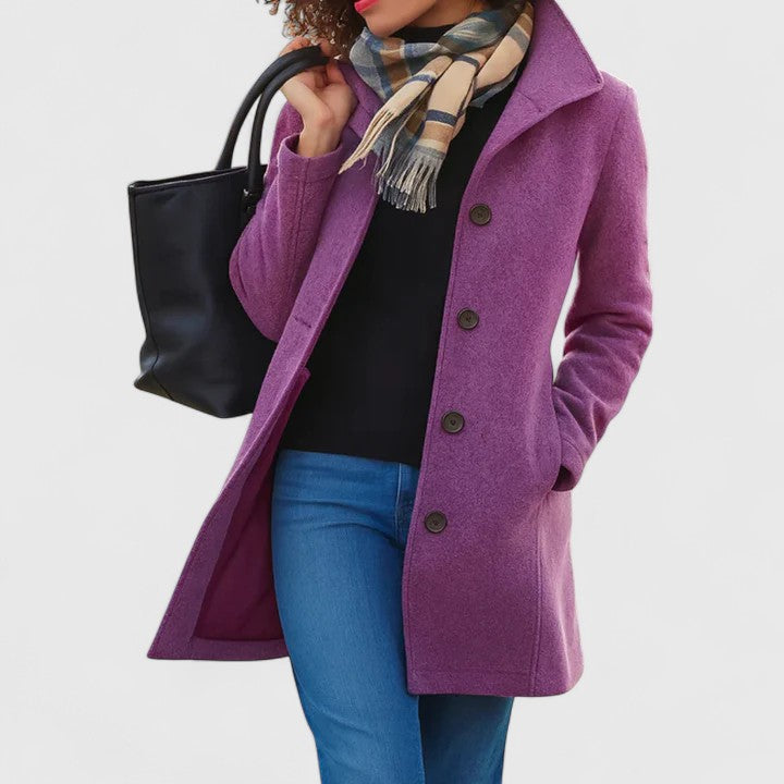 SCARLETHIA – SOPHISTICATED COAT WITH TIMELESS ELEGANCE