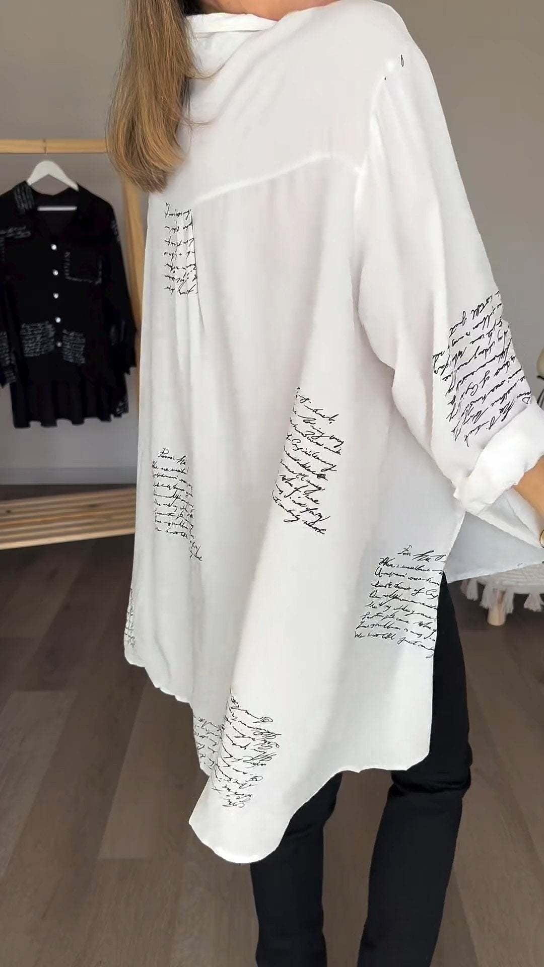 AVENETTE – HANDWRITTEN-STYLE BUTTON-UP SHIRT