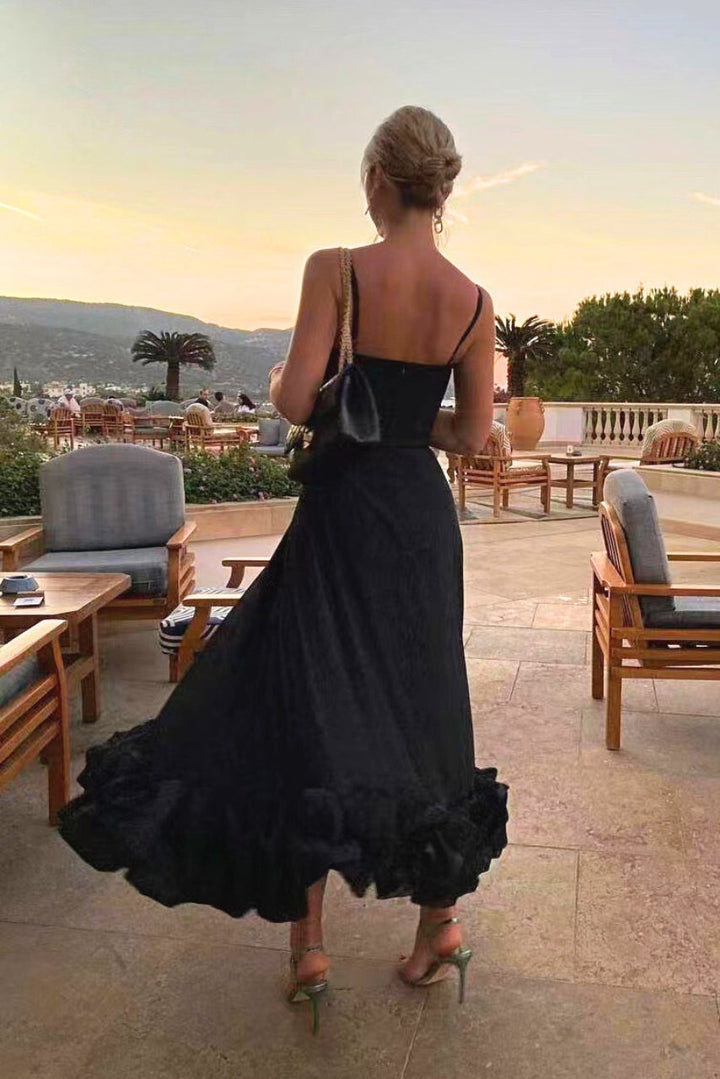 Amelith - Graceful Flowing Dress