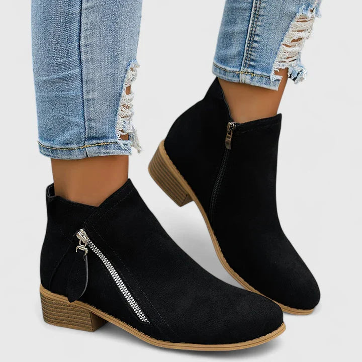 AZALINA – SOPHISTICATED BOOTS WITH PREMIUM COMFORT