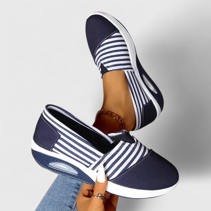 EVELISSEA – ORTHOPEDIC SNEAKERS