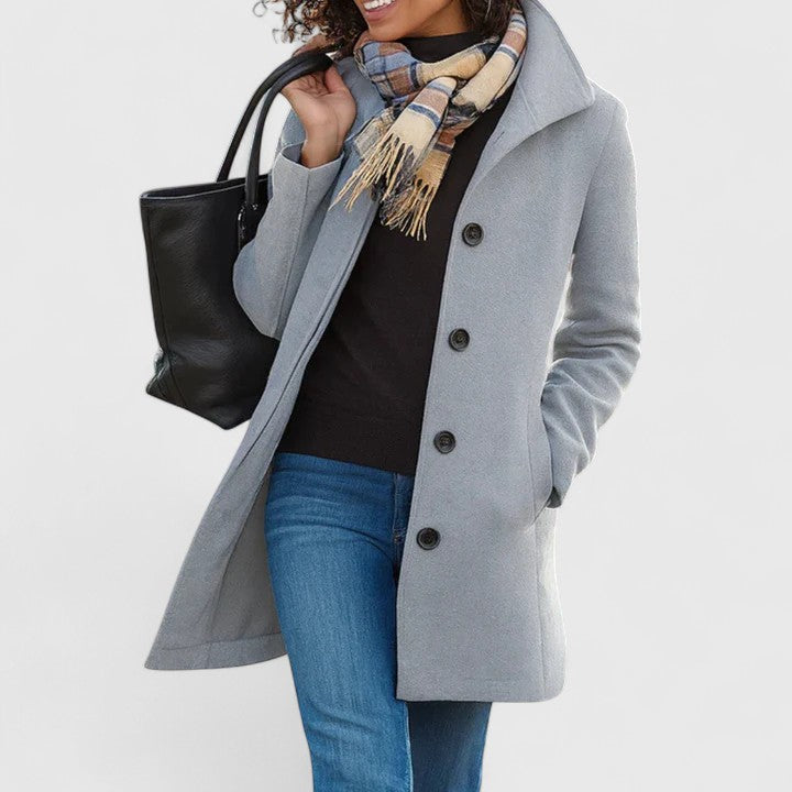 SCARLETHIA – SOPHISTICATED COAT WITH TIMELESS ELEGANCE