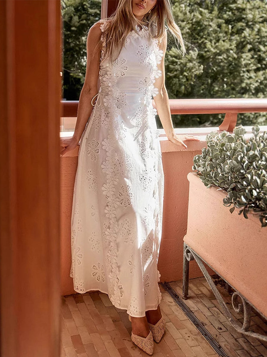 ALVERIA – LACE FLORAL TIE-STRAP MAXI DRESS