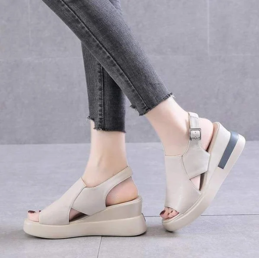 NEEDTOKNIT – FASHION ORTHOPEDIC SANDALS