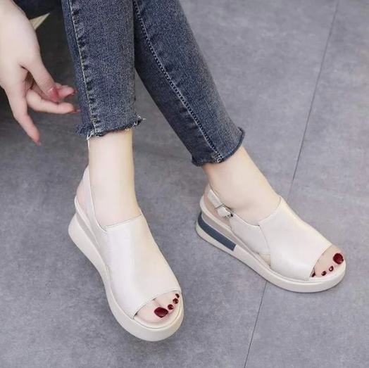 NEEDTOKNIT – FASHION ORTHOPEDIC SANDALS