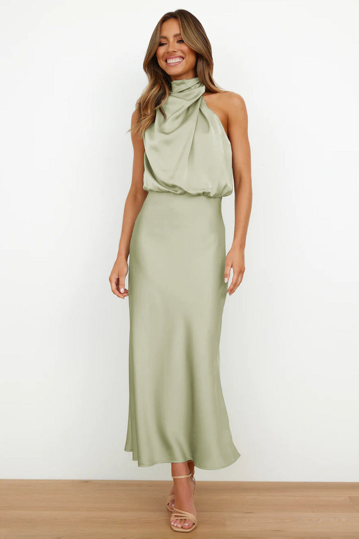 BENTHE – MIDI DRESS WITH OFF-THE-SHOULDER DESIGN
