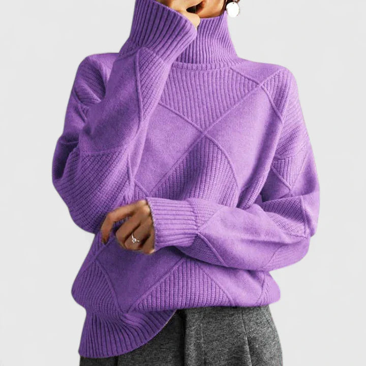 ELARAVYN – COMFORTABLE SWEATER
