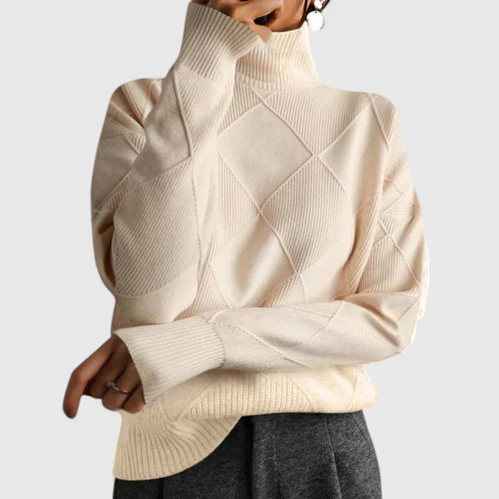 ELARAVYN – COMFORTABLE SWEATER