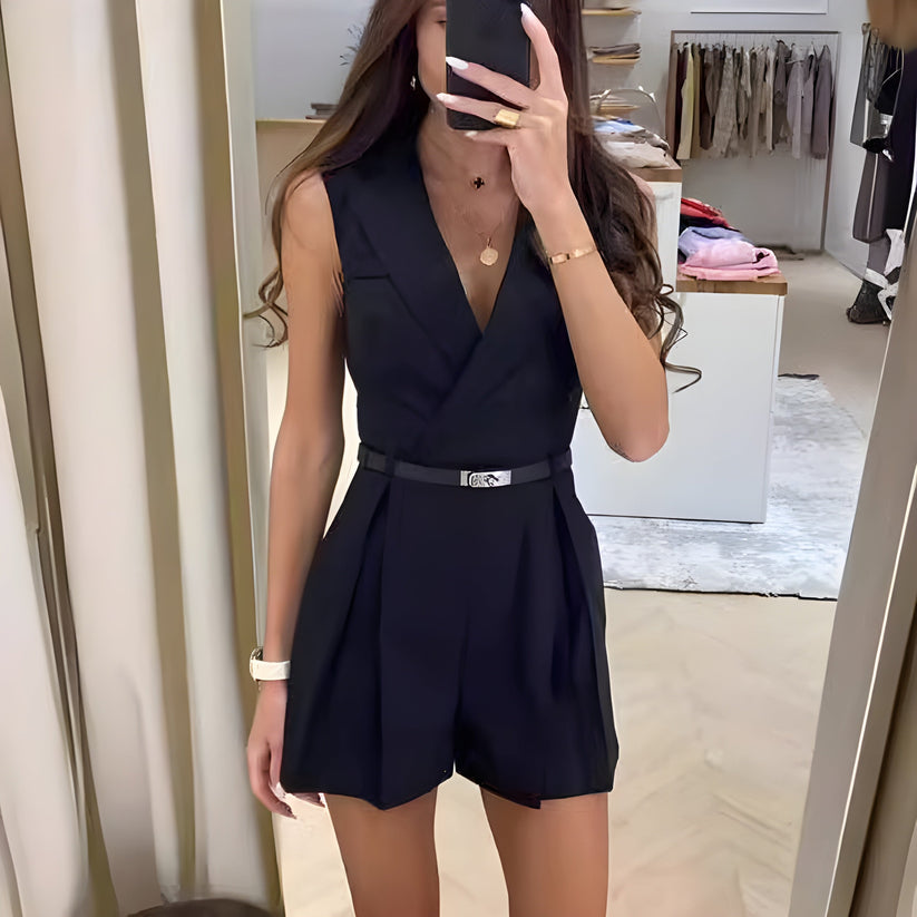 Tessa – Elegant Sleeveless Jumpsuit