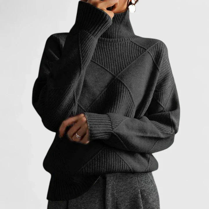 ELARAVYN – COMFORTABLE SWEATER