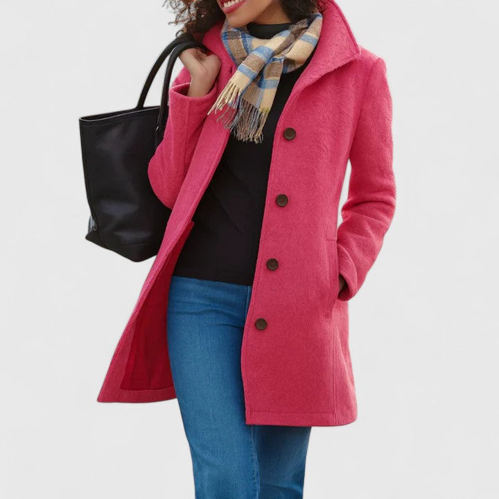 SCARLETHIA – SOPHISTICATED COAT WITH TIMELESS ELEGANCE