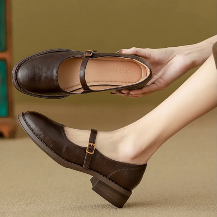 IRAVYNNA – CLASSIC LEATHER MARY JANES