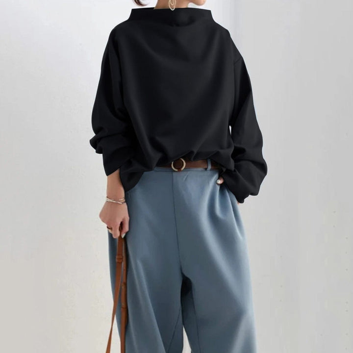 MYRALITHRA – HIGH-NECK SOFT KNIT TOP