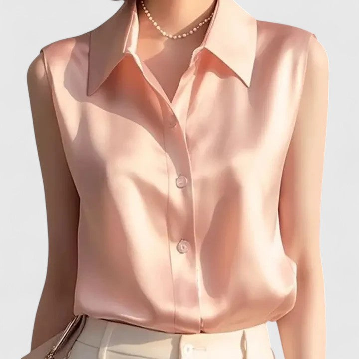 MAPLE – SOPHISTICATED BLOUSE WITH SATIN ELEGANCE