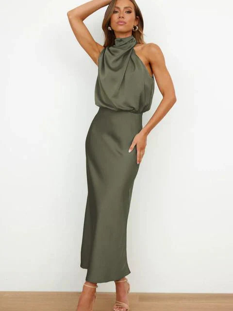 BENTHE – MIDI DRESS WITH OFF-THE-SHOULDER DESIGN