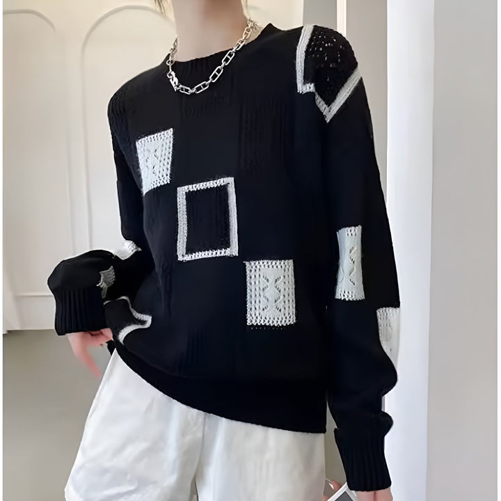 ORYNTHIRA – FLATTERING TIMELESS PULLOVER