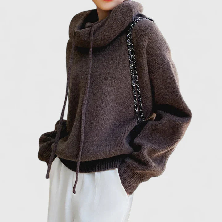 CYRENE – COMFORTABLE HOODIE