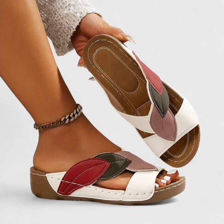 XELIRAVYN – COMFORT ORTHOPAEDIC SLIP-ON SANDALS