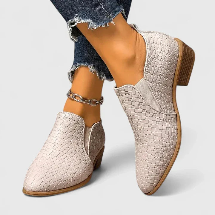 RAVIEL – ORTHOPEDIC SHOES